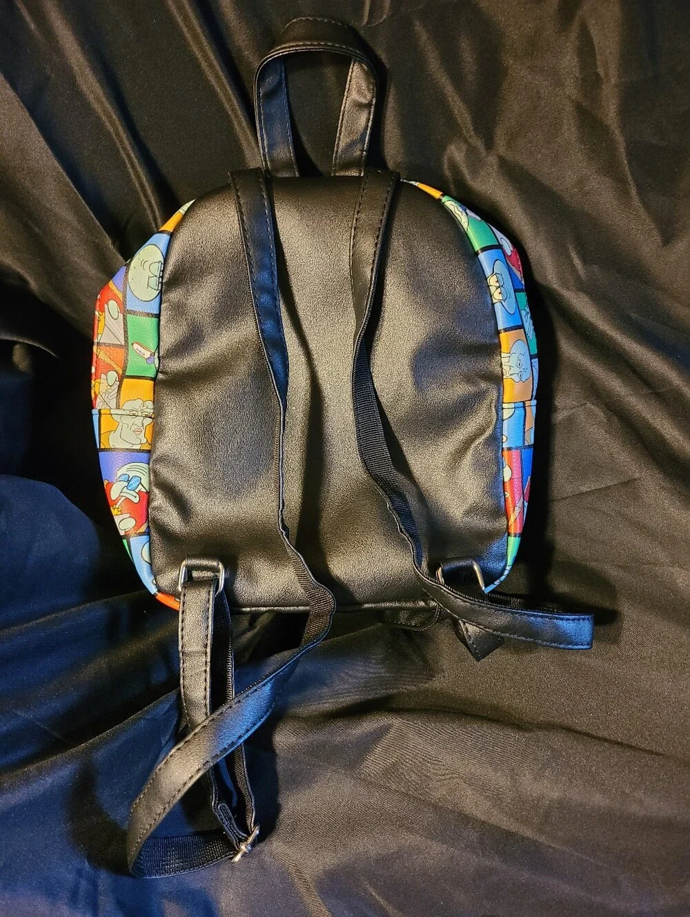 Hot Topic compact mini